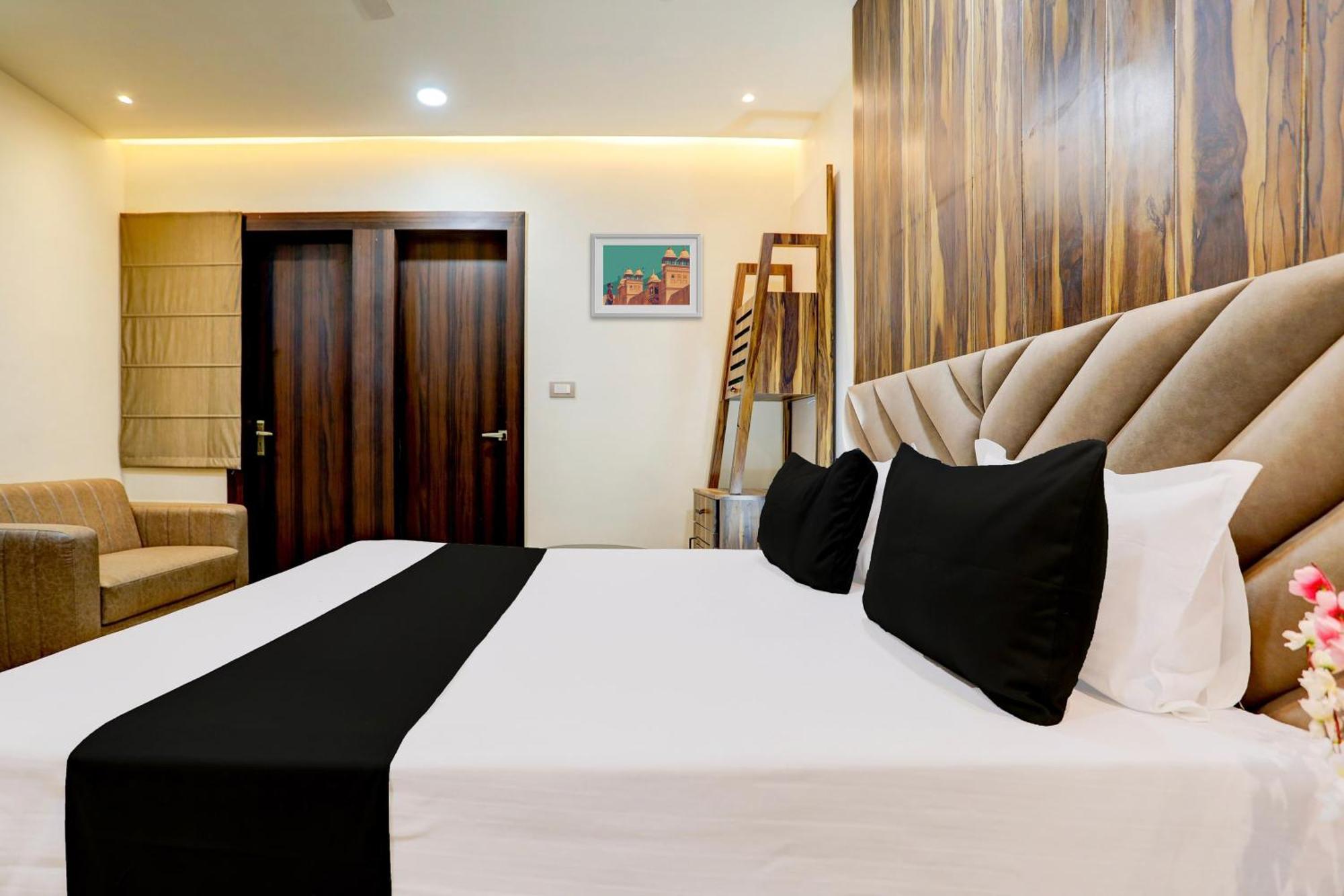 Hotel O Krishna Greens 칸푸르 외부 사진
